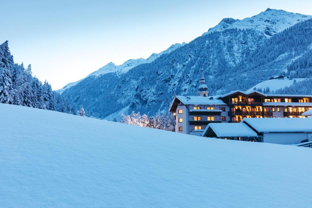 Hotel Kirchenwirt Kaunertal Exterior foto