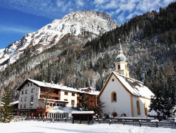Hotel Kirchenwirt Kaunertal Exterior foto